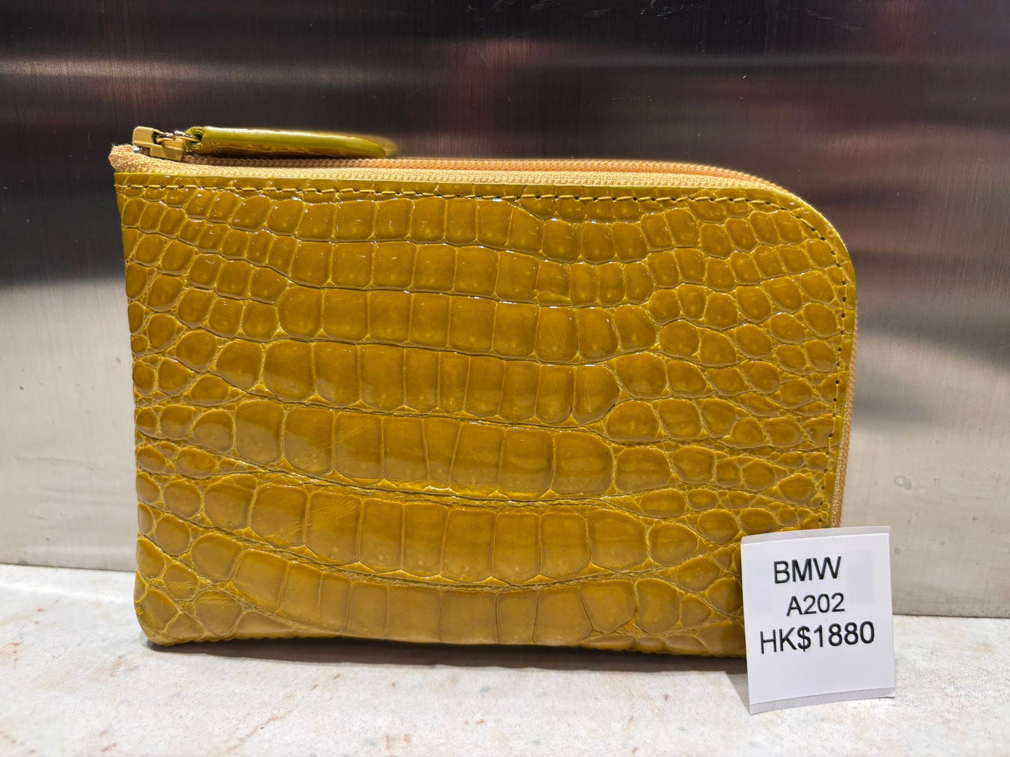 A202 BMW,BMWF Zipped Card Holder in Crocodile Leather